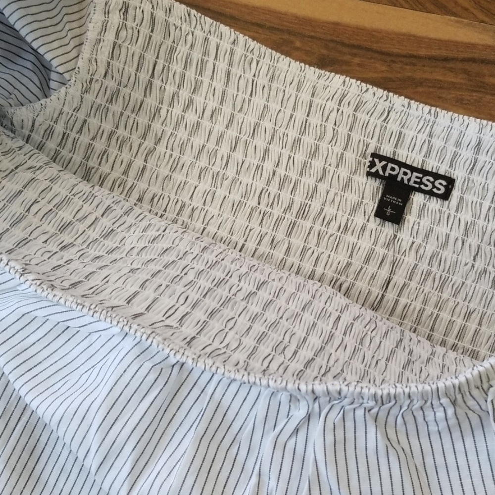 Express striped top - Picture 2 of 8